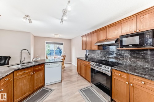 3994 Mcmullen Green Green, Edmonton, AB 