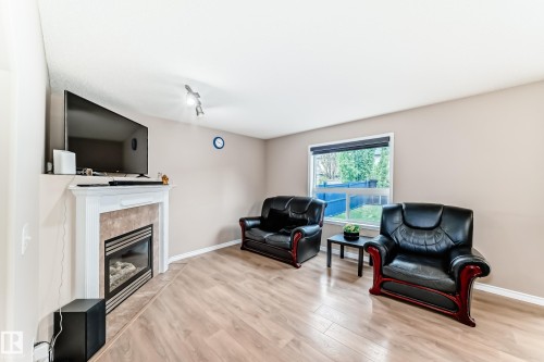 3994 Mcmullen Green Green, Edmonton, AB 