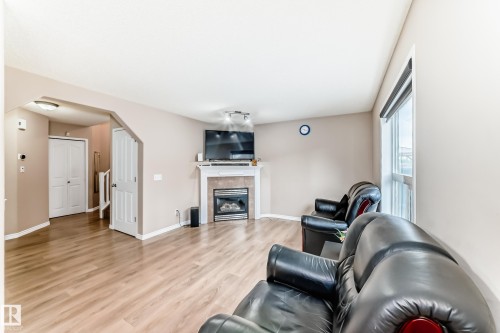 3994 Mcmullen Green Green, Edmonton, AB 