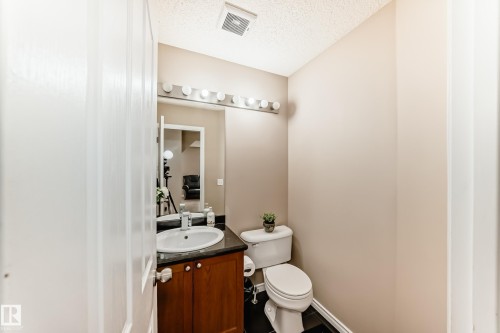 3994 Mcmullen Green Green, Edmonton, AB 