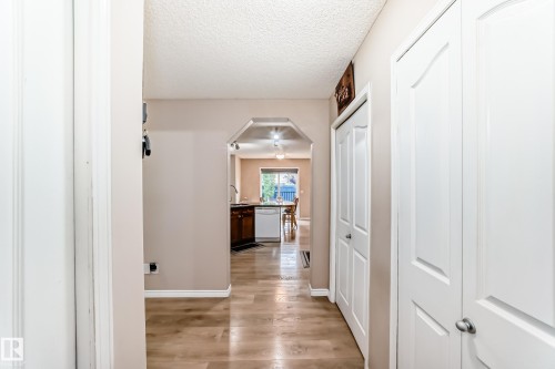 3994 Mcmullen Green Green, Edmonton, AB 