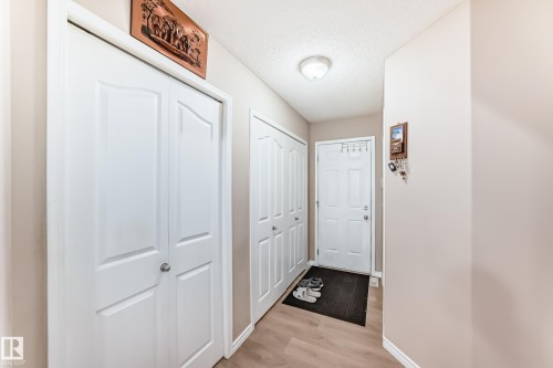 3994 Mcmullen Green Green, Edmonton, AB 