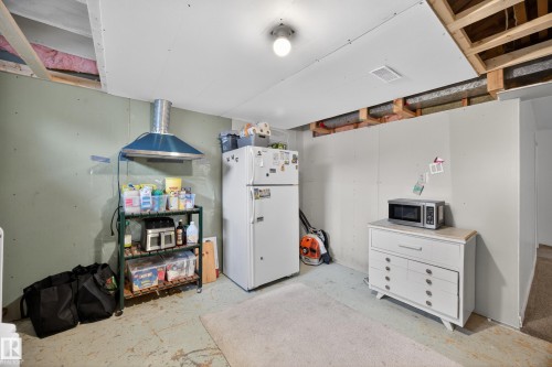 Image quality insufficient for description - 5216 104A Street, Edmonton, AB - Indoor