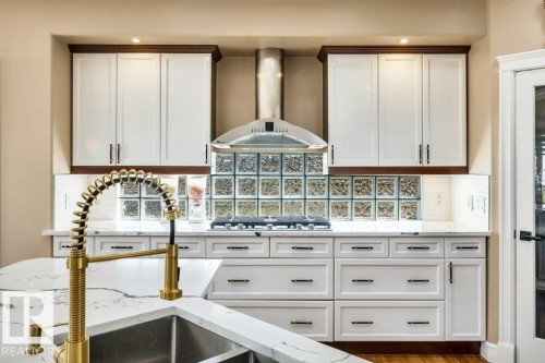 74-53302 261 Range Road, Rural Parkland County, AB - Indoor Photo Showing Kitchen