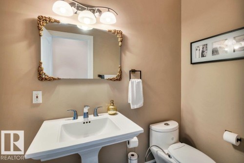 74-53302 261 Range Road, Rural Parkland County, AB - Indoor Photo Showing Bathroom