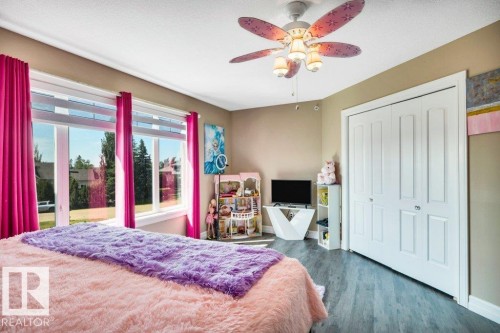 74-53302 261 Range Road, Rural Parkland County, AB - Indoor Photo Showing Bedroom