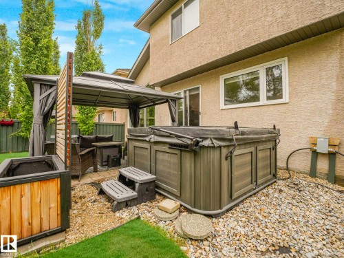 920 Haliburton Road, Edmonton, AB - Outdoor With Exterior