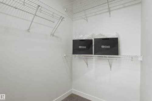 5730 Hawthorn Common, Edmonton, AB - Indoor With Storage