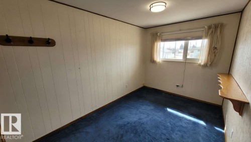 7220 131A Avenue, Edmonton, AB - Indoor Photo Showing Other Room