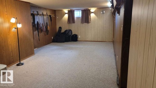 7220 131A Avenue, Edmonton, AB - Indoor Photo Showing Other Room