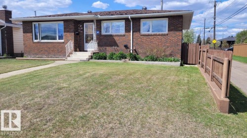 7220 131A Avenue, Edmonton, AB - Outdoor