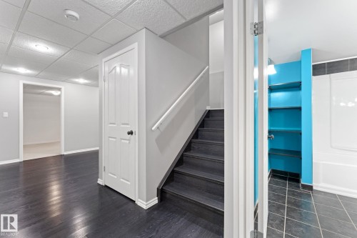 1951 120 Street, Edmonton, AB - Indoor Photo Showing Other Room