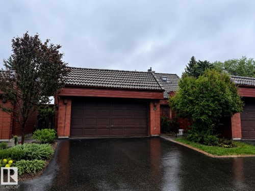23 500 Lessard Drive, Edmonton, AB 
