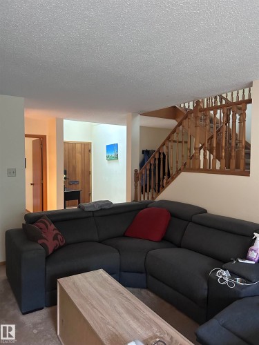 23 500 Lessard Drive, Edmonton, AB 