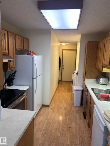 23 500 Lessard Drive, Edmonton, AB 