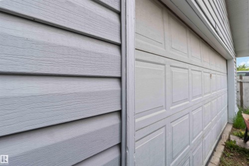 Image quality insufficient for description - 11842 93 Street, Edmonton, AB 