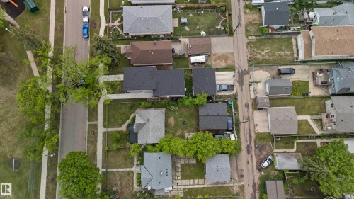 Image quality insufficient for description - 11842 93 Street, Edmonton, AB 