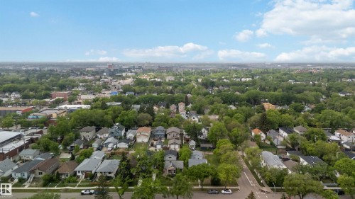 Image quality insufficient for description - 11842 93 Street, Edmonton, AB 