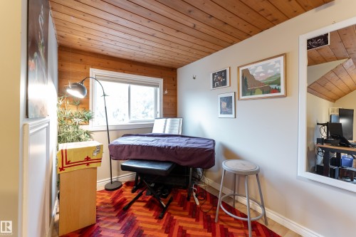 11228 67 Street, Edmonton, AB - Indoor Photo Showing Other Room