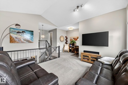 1081 South Creek Wynd, Stony Plain, AB 
