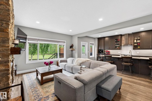 1081 South Creek Wynd, Stony Plain, AB 