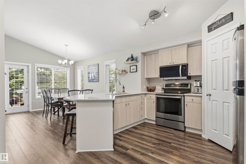 24 Egerland Place, Stony Plain, AB 