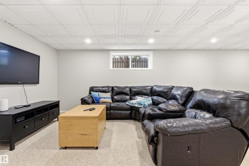 24 Egerland Place, Stony Plain, AB 
