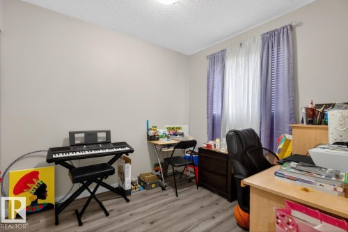 11368 139 Avenue, Edmonton, AB 