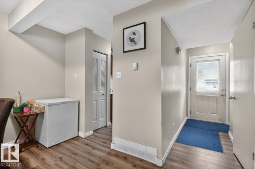 11368 139 Avenue, Edmonton, AB 