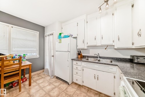 10958 65 Avenue, Edmonton, AB 