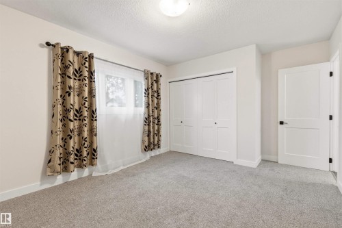 11135 49 Avenue, Edmonton, AB 