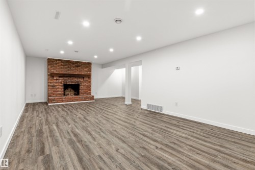 11135 49 Avenue, Edmonton, AB 