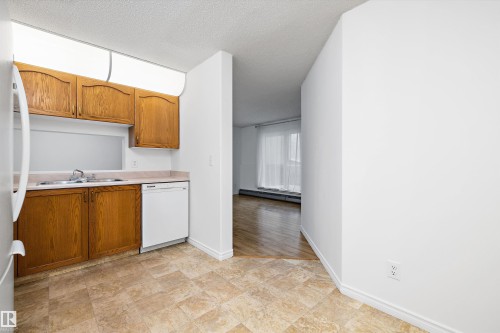 111 9619 174 Street, Edmonton, AB 