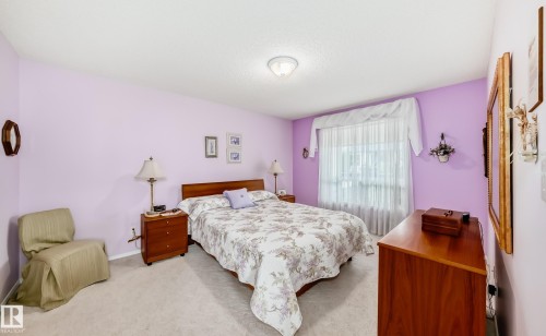 49 9718 176 Street, Edmonton, AB 