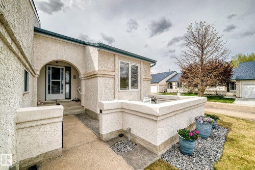 49 9718 176 Street, Edmonton, AB 