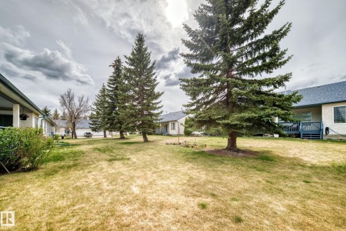 49 9718 176 Street, Edmonton, AB 