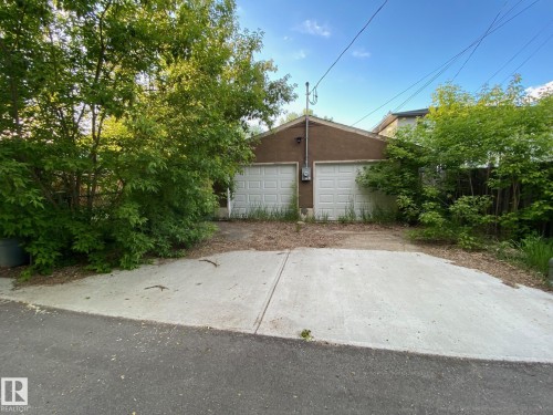 9143 78 Avenue, Edmonton, AB 
