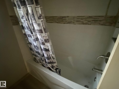 9143 78 Avenue, Edmonton, AB 