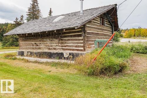 50409B Highway 16, Rural Yellowhead, AB 