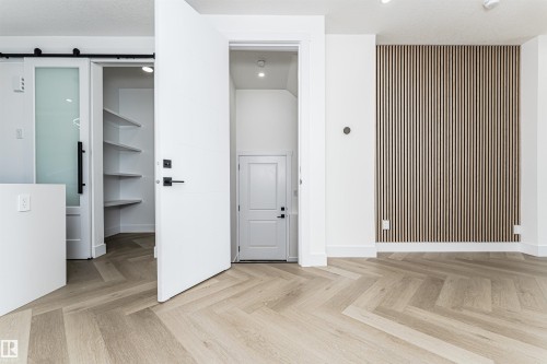 9624 86 Street, Edmonton, AB - Indoor Photo Showing Other Room