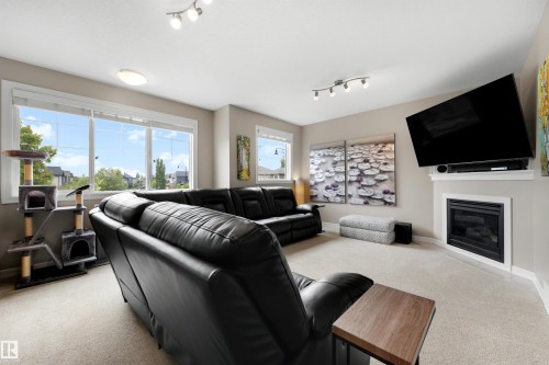 1507 Wates Place Sw, Edmonton, AB 