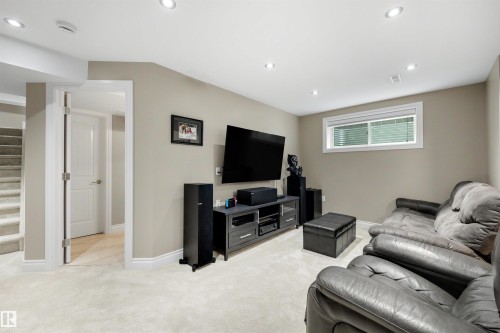 1507 Wates Place Sw, Edmonton, AB 
