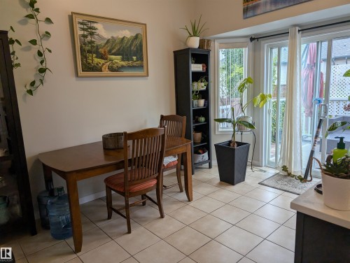 1113 Hermitage Road, Edmonton, AB 