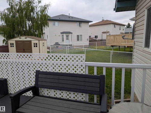 1113 Hermitage Road, Edmonton, AB 