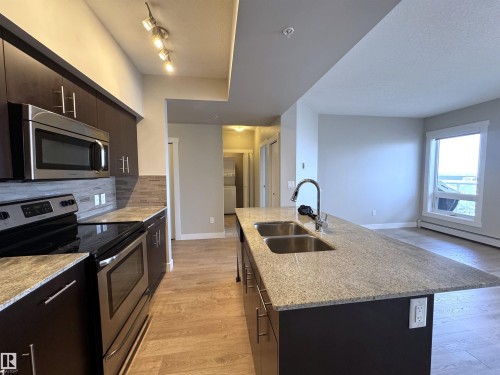 703 10226 104 Street, Edmonton, AB 