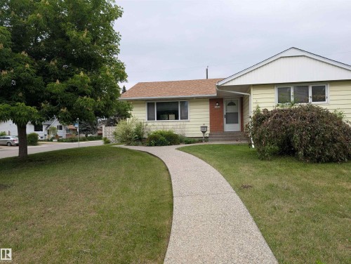 9443 75 Street, Edmonton, AB 
