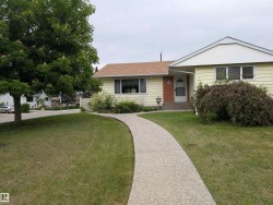 9443 75 Street  Edmonton, AB T6C 2H6