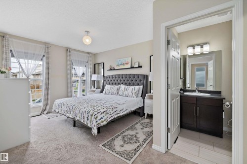 2152 Cassidy Wynd, Edmonton, AB 