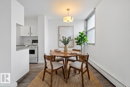 1007 9930 113 Street, Edmonton, AB - Indoor Photo Showing Dining Room