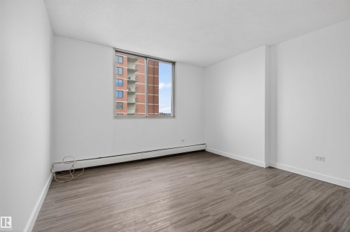 1007 9930 113 Street, Edmonton, AB - Indoor Photo Showing Other Room
